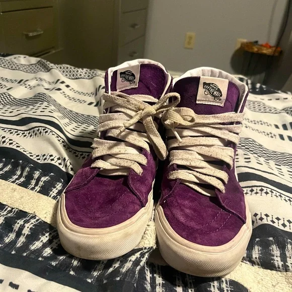 Used vans! Size 8 - Picture 1 of 6